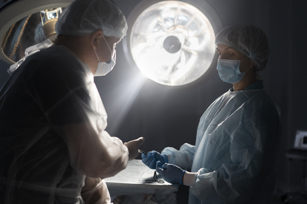 хирургические светильники для сложной операции